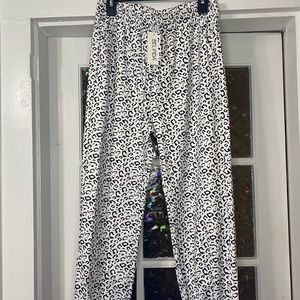 Size large animal print joggers